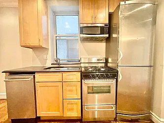 Rented by Century 21 Premier 