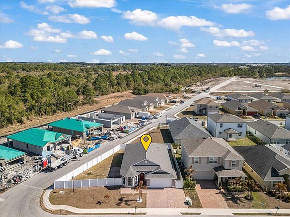 4th image of 340 Palm Breezes Drive