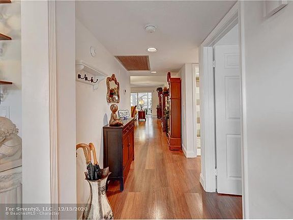 2nd image of 1803 Eleuthera Pt APT F1