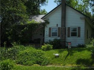 413 W Royle St, Richmond, MO 64085