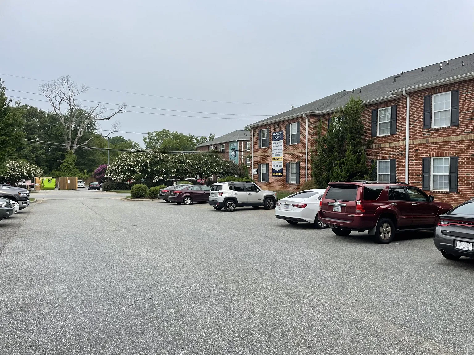 813 Granite St — Photo 2