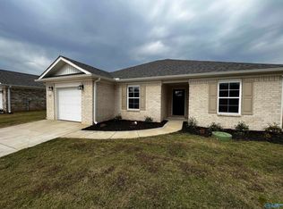 128 Domingues Ave, Meridianville, AL 35759