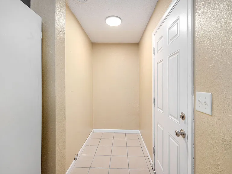 18733 E Blackhawk Trl — Photo 6