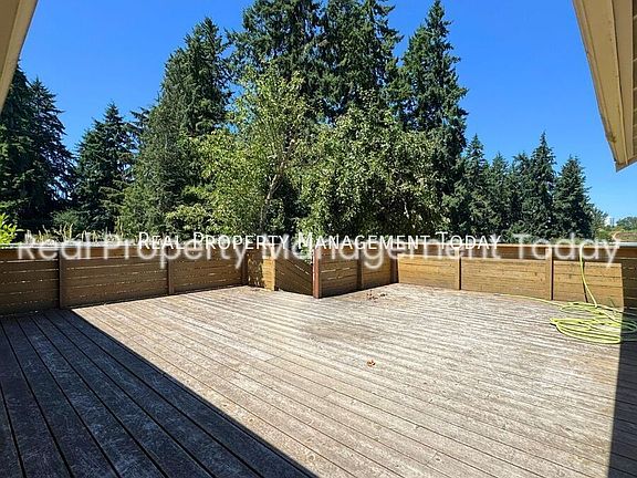 5th image of 9909 98th St SW