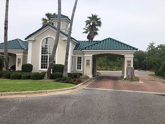 5th image of 3530 Fox Run Blvd
