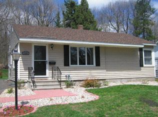 1105 W Arrowhead Rd, Duluth, MN 55811