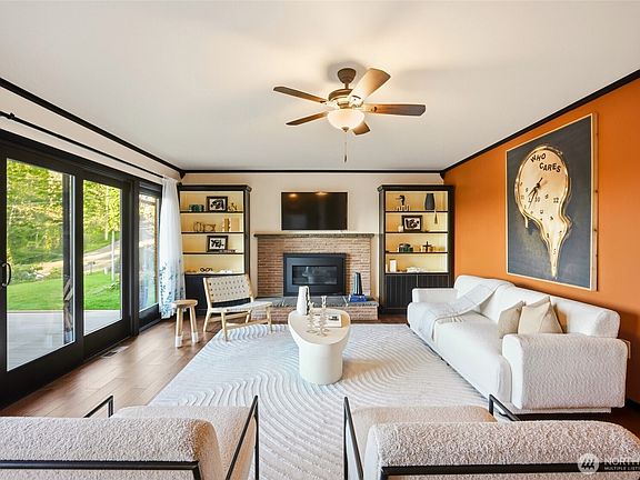 5th image of 525 Kenosia Avenue S