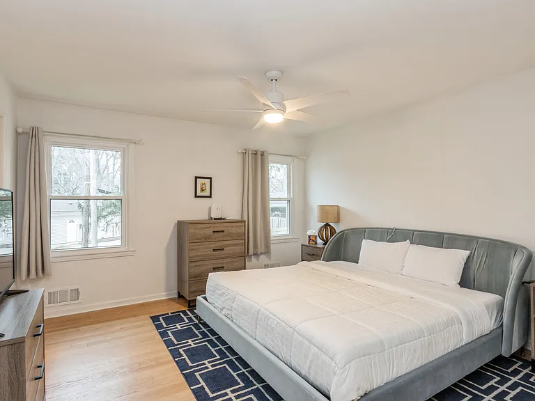 4120 W 98th Ter — Photo 16