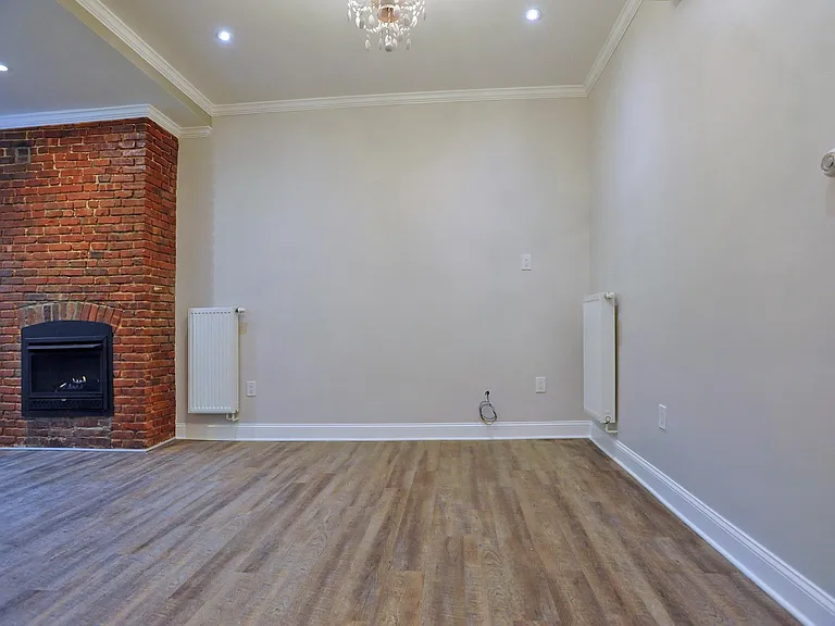 2113 West St — Photo 10