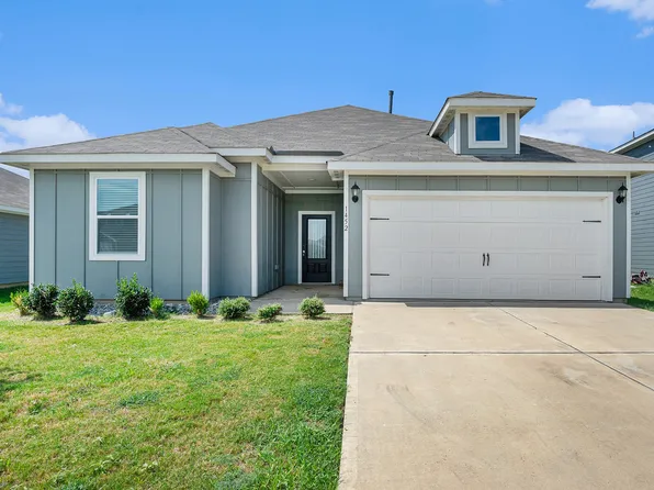 1452 Palamedes Dr, Fort Worth, TX 76140