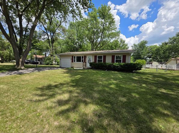 30W133 Bruce Ln
