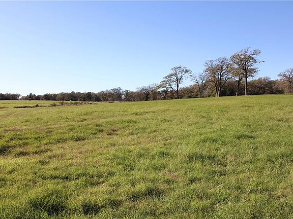 3rd image of 1185 N Fm 487