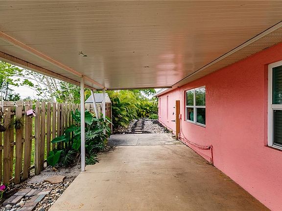 5th image of 2823 Gulfview Dr