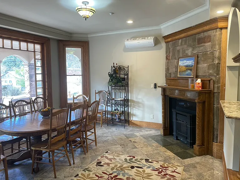 2 Grand Ave #101 — Photo 32