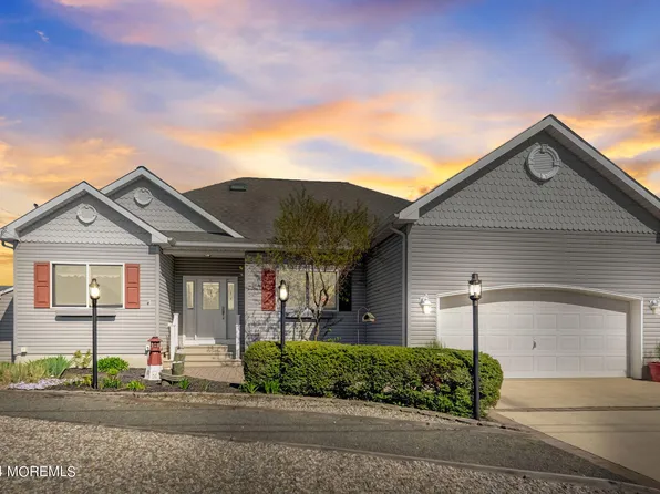 412 Camden Court, Lanoka Harbor, NJ 08734