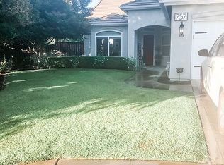 757 Coventry Ave, Clovis, CA 93611