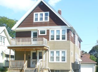 1216 N 45th St, Milwaukee, WI 53208