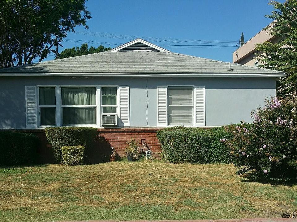 1st image of 5719 Woodman Ave