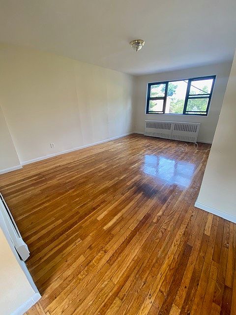 1st image of 81 Beacon Hill Dr #1M