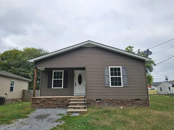 504 Wheeler St, Tullahoma, TN 37388