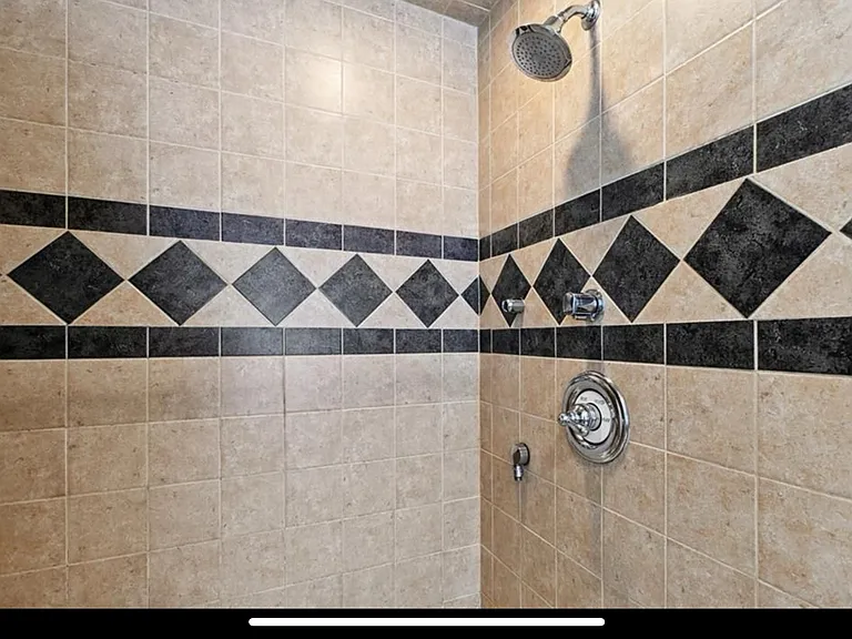 205 Lindbergh Dr NE — Photo 12