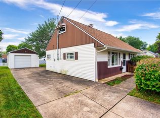 169 Idlewood Rd, Austintown, OH 44515