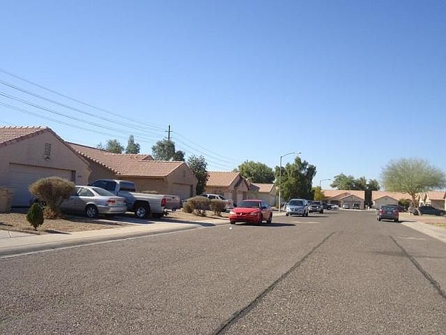 2nd image of 7547 W Pasadena Ave