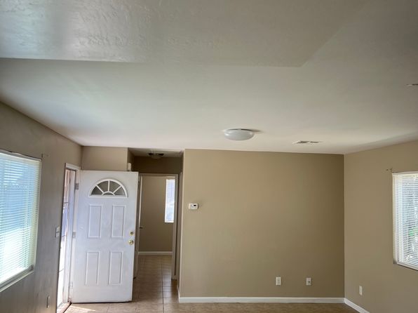 2331 Wilshire Aly