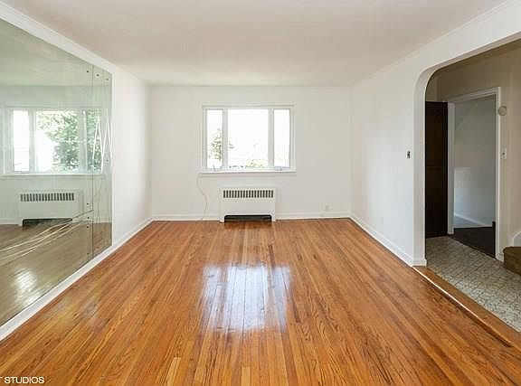 2nd image of 1289 Shore Pkwy