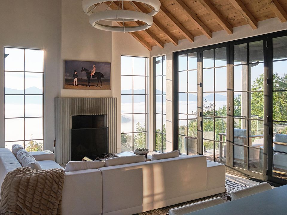 73rd image of 1500 Park Vista Trl