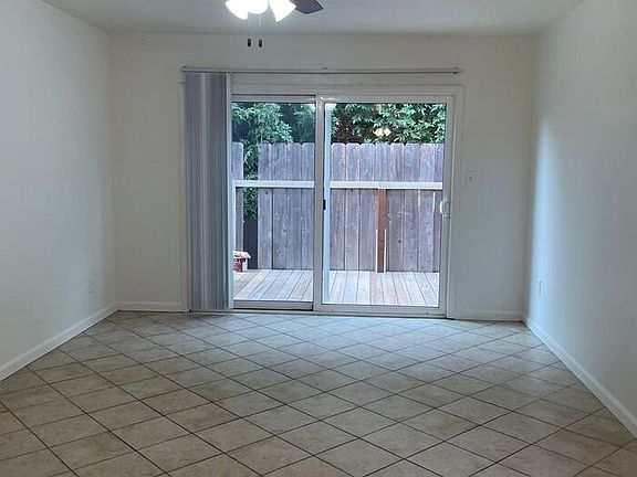 3rd image of 4453 Rosebud Ln APT C