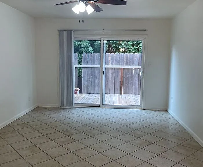 4453 Rosebud Ln #C — Photo 3