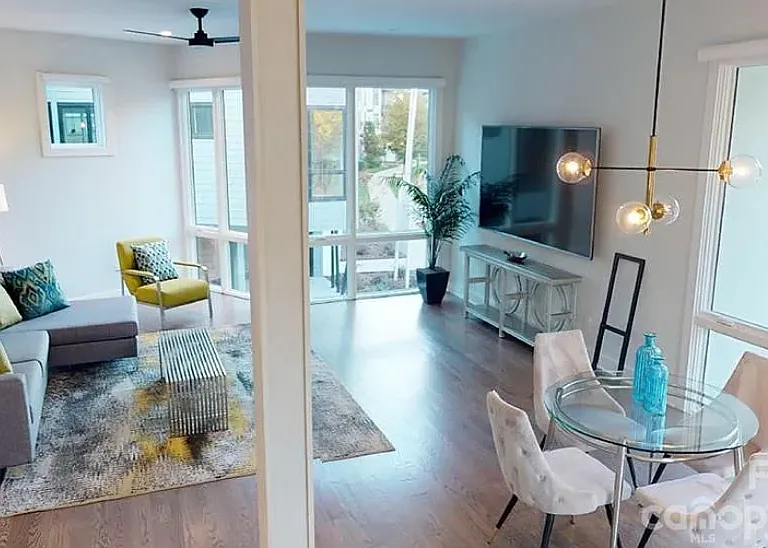 1056 Kenilworth Ave #1 — Photo 23