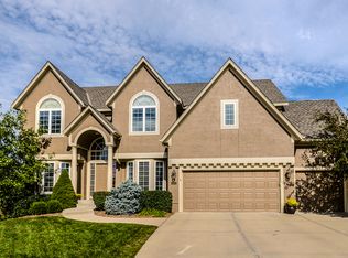 14450 Aberdeen Ct, Leawood, KS 66224