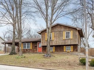 1008 N Washington Ave, Union, MO 63084