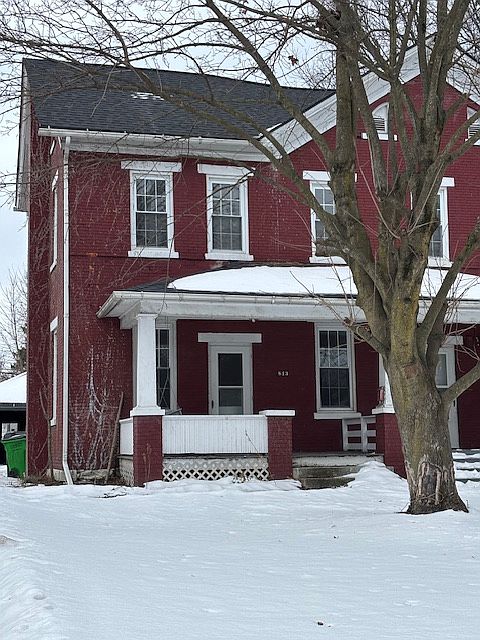 1st image of 813 S Main St #813