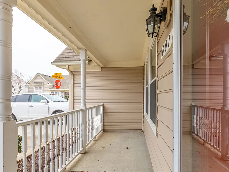601 Lord Byron Ct — Photo 49