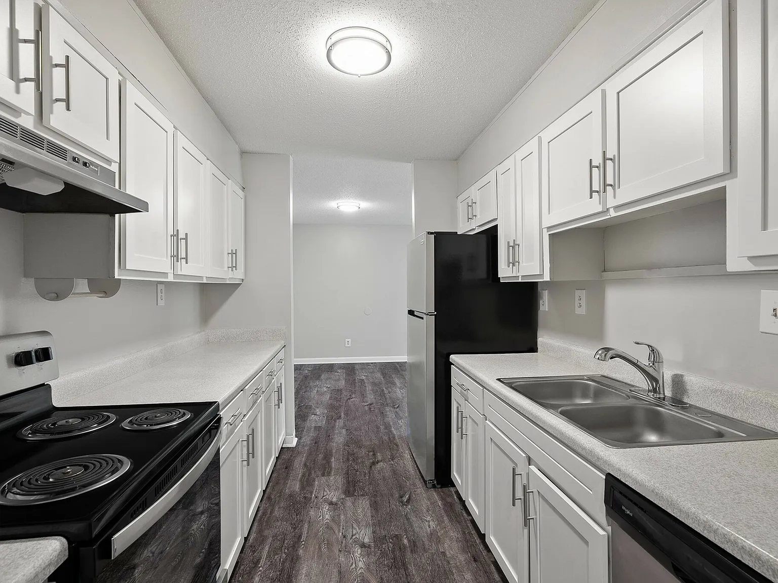 Valley Bend Apartments — Photo 3