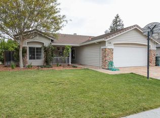 1331 Red Hawk Dr, Gilroy, CA 95020