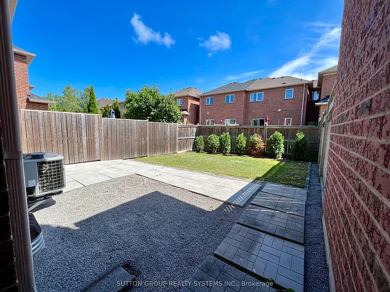 6 Raintree Dr — Photo 28