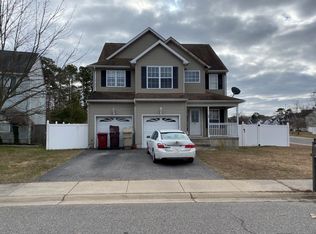 58 Dolphin Cir E, Bayville, NJ 08721