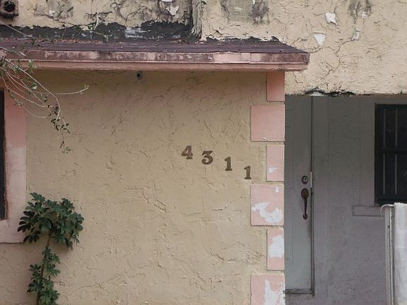 5th image of 4311 NW 31st Ct