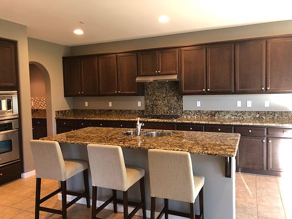5th image of 4465 Avondale Cir