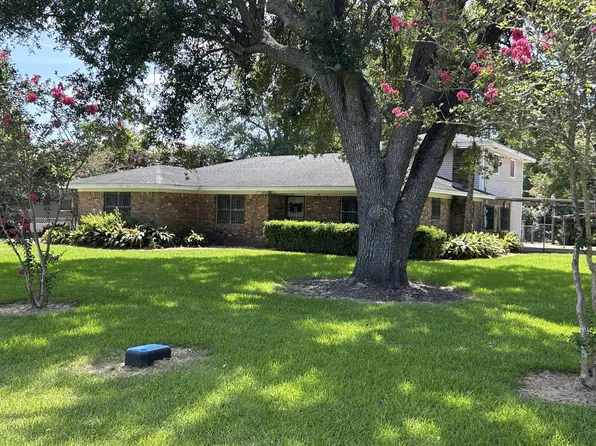 407 Moore Rd, Beaumont, TX 77713