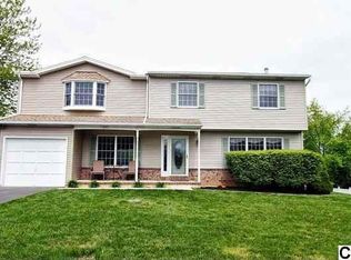 215 Ewe Rd, Mechanicsburg, PA 17055