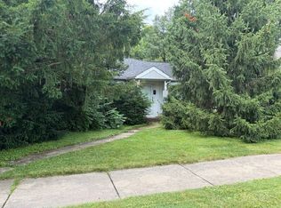 410 Elm St, Batavia, IL 60510