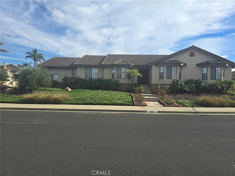 1st image of 2814 Stardust Dr