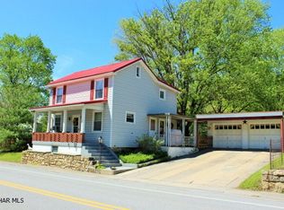 1054 N Spring St, Everett, PA 15537