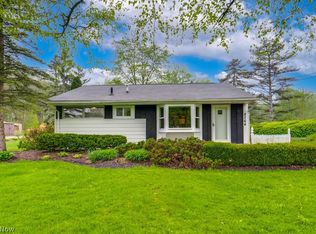 8764 Ravenna Rd, Chardon, OH 44024