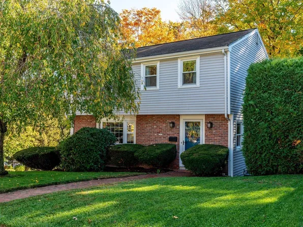 2 Margaret St, Canton, MA 02021